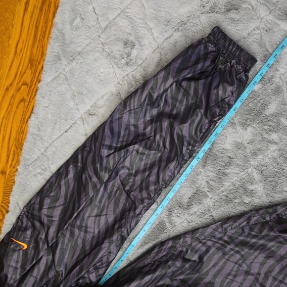 Nike Purple/Black Jogger Wind Breaker Pants, Women's Extra Small - Picture 5 of 10